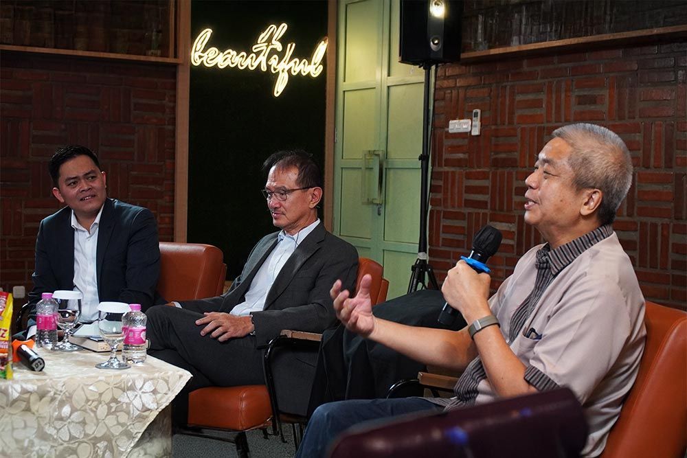 sesi-diskusi-bersama-harjanto-halim-dan-david-bingei.jpg