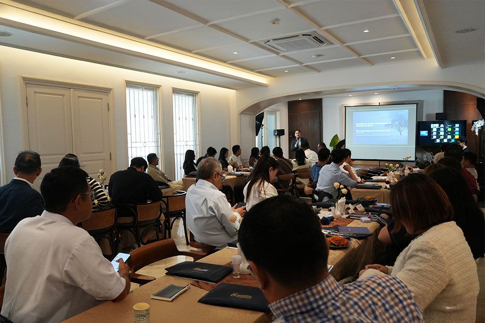 suasana-workshop-how-to-become-a-good-owner-fidelitas-advisors.jpg
